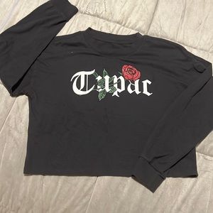 Vintage crop long sleeve t-shirt.